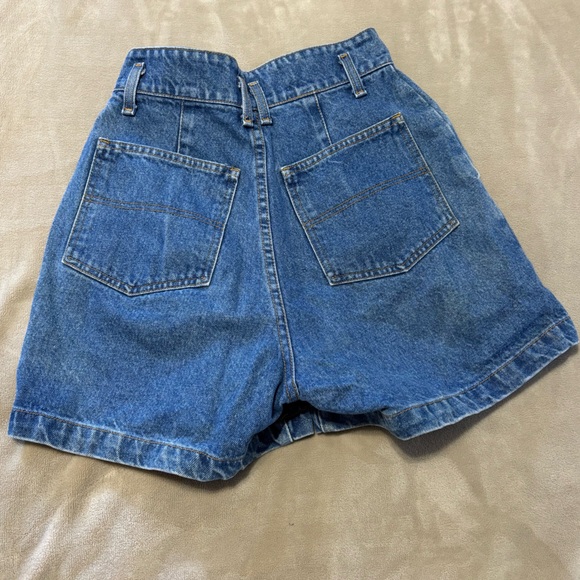 Action West Vintage 80’s Blue‎ Denim Shorts - Picture 5 of 9